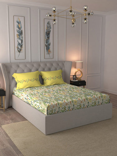 https://cdn.shopify.com/s/files/1/1857/6931/products/91685cb9-6072-4b29-8168-895093fe20b71693669385786TridentQueenBedsheetSet144TC100CottonFractal1.jpg?v=1703239357